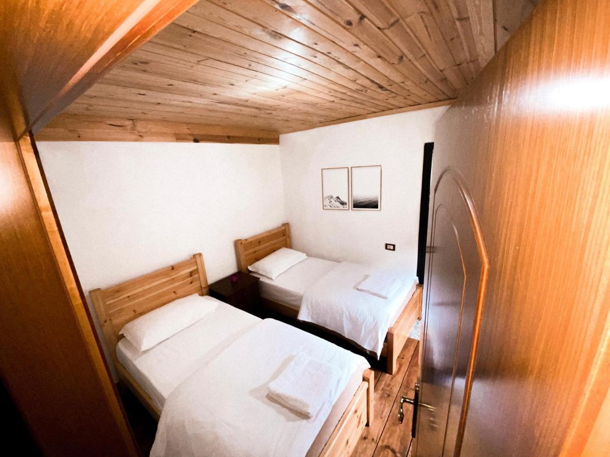 Guesthouse Pashko Theth Kültér fotó